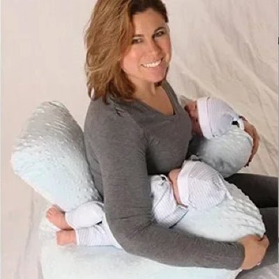 coussin-allaitement-pour-jumeaux-gris-bleu-maman-jumeaux-confort